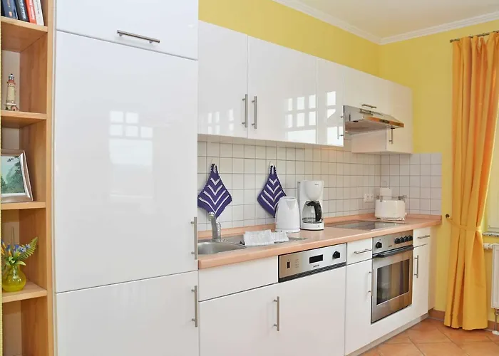 "Villa Laetitia" - Wg 15 - Zentral, Strandnah, 2 Balkone
